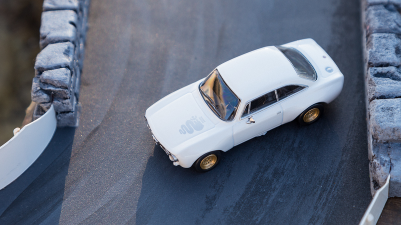 Illustration for article titled WHITE. Alfa Romeo 1750 GT Am.